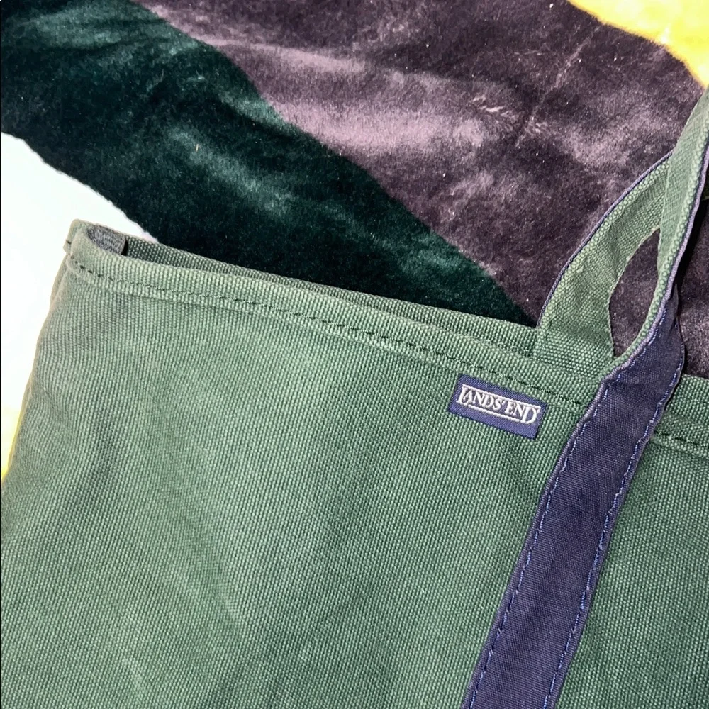LANDS END XL Green and Navy Tote Bag